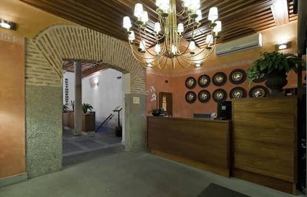 Posada Real Los Cinco Linajes Arévalo Exterior foto